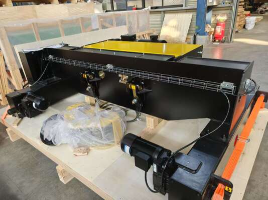 Low Headroom 5 Ton 10 Ton 15 Ton 20 Ton Remote Control European Electric Wire Rope Hoist Workshop Using