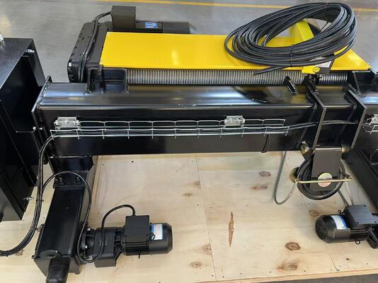 European Type Hoist EOT Overhead Bridge Crane With Electric Wire Rope Hoist For Overhead Crane Use
